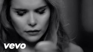 Zamob Paloma Faith - Picking Up The Pieces (Acoustic Session)