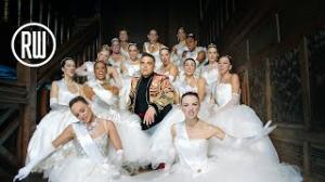 Zamob Robbie Williams Party Like A Russian - Official Video Teaser