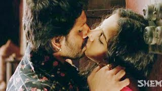 Zamob Vidya Balan And Arshad Warsi Kissing Scene - ISHQIYA - SuperHit Bollywood Movie