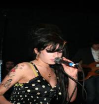 Zamob Amy Winehouse 05