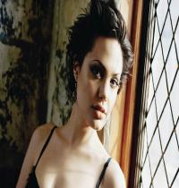 Zamob Angelina Jolie 4