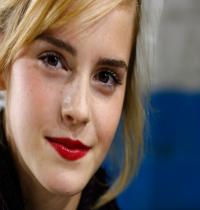 Zamob Emma Watson Close Up