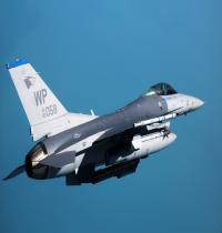 Zamob F 16 Fighting Falcon at...