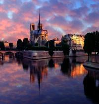 Zamob Notre Dame at Sunrise Paris...