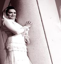 Zamob Siti Nurhaliza in bridal gown
