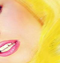 Zamob Yellow Lady Gaga